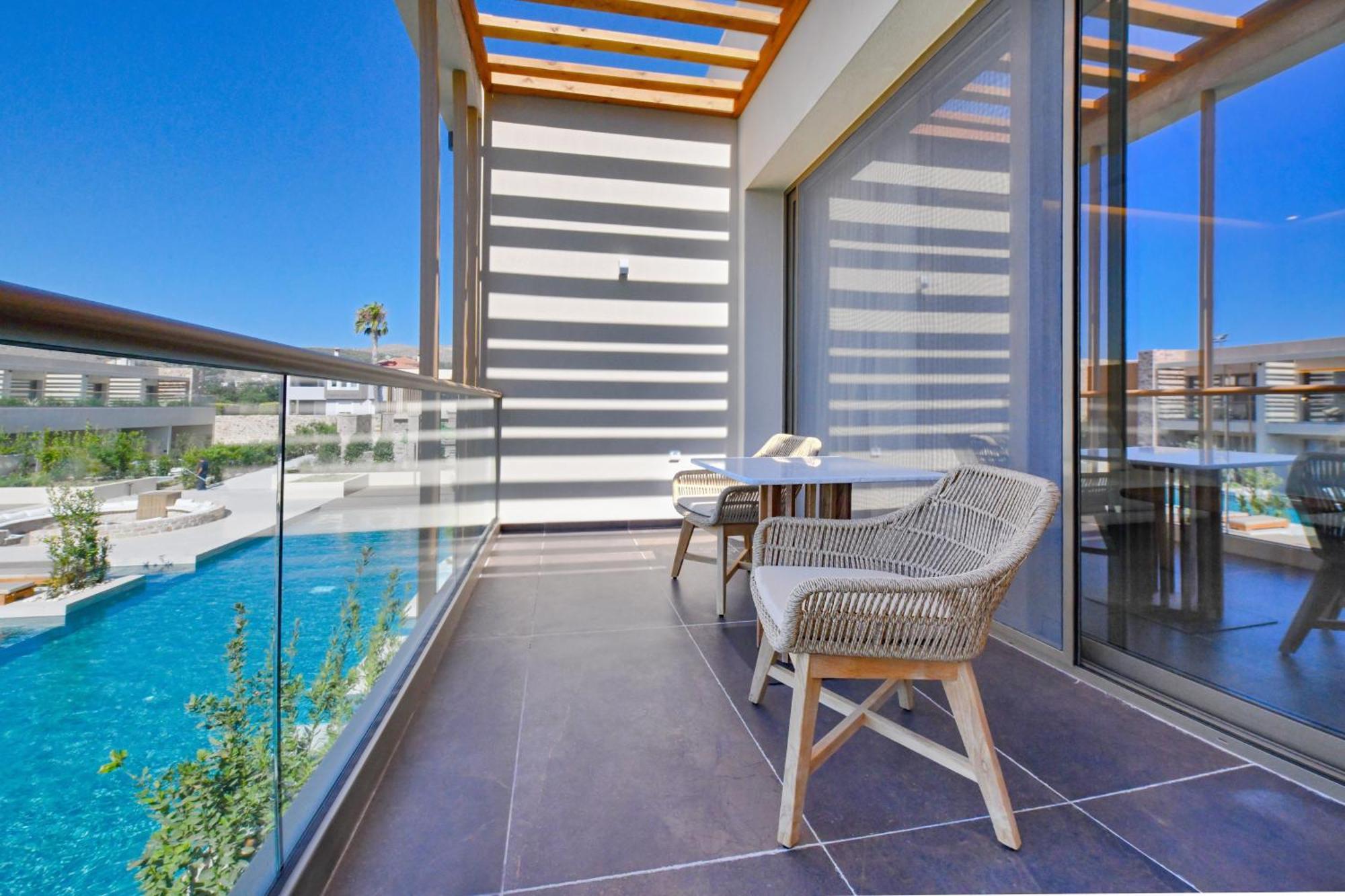 Royal Pearl Island Chios Hotel And Spa Bagian luar foto