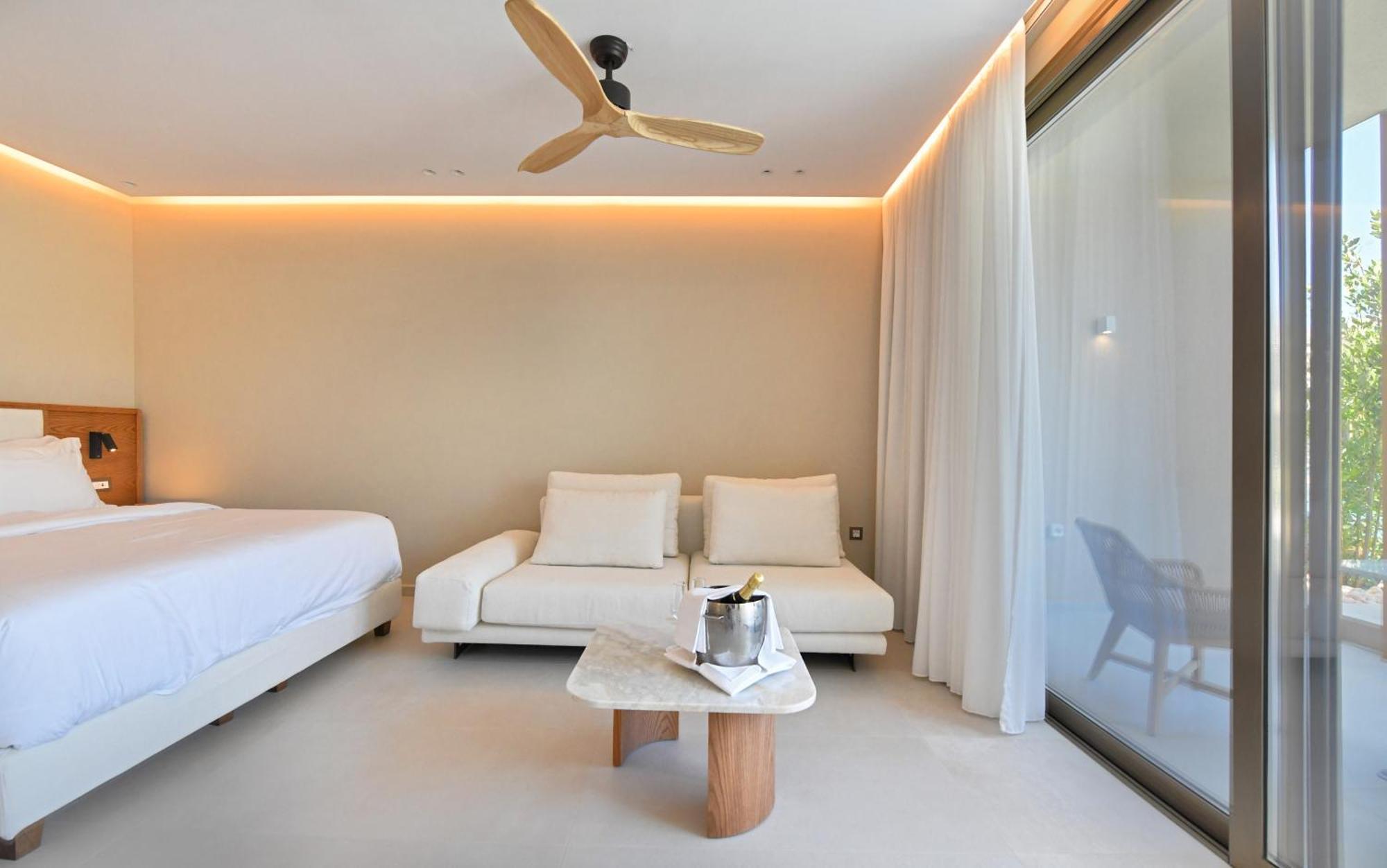 Royal Pearl Island Chios Hotel And Spa Bagian luar foto