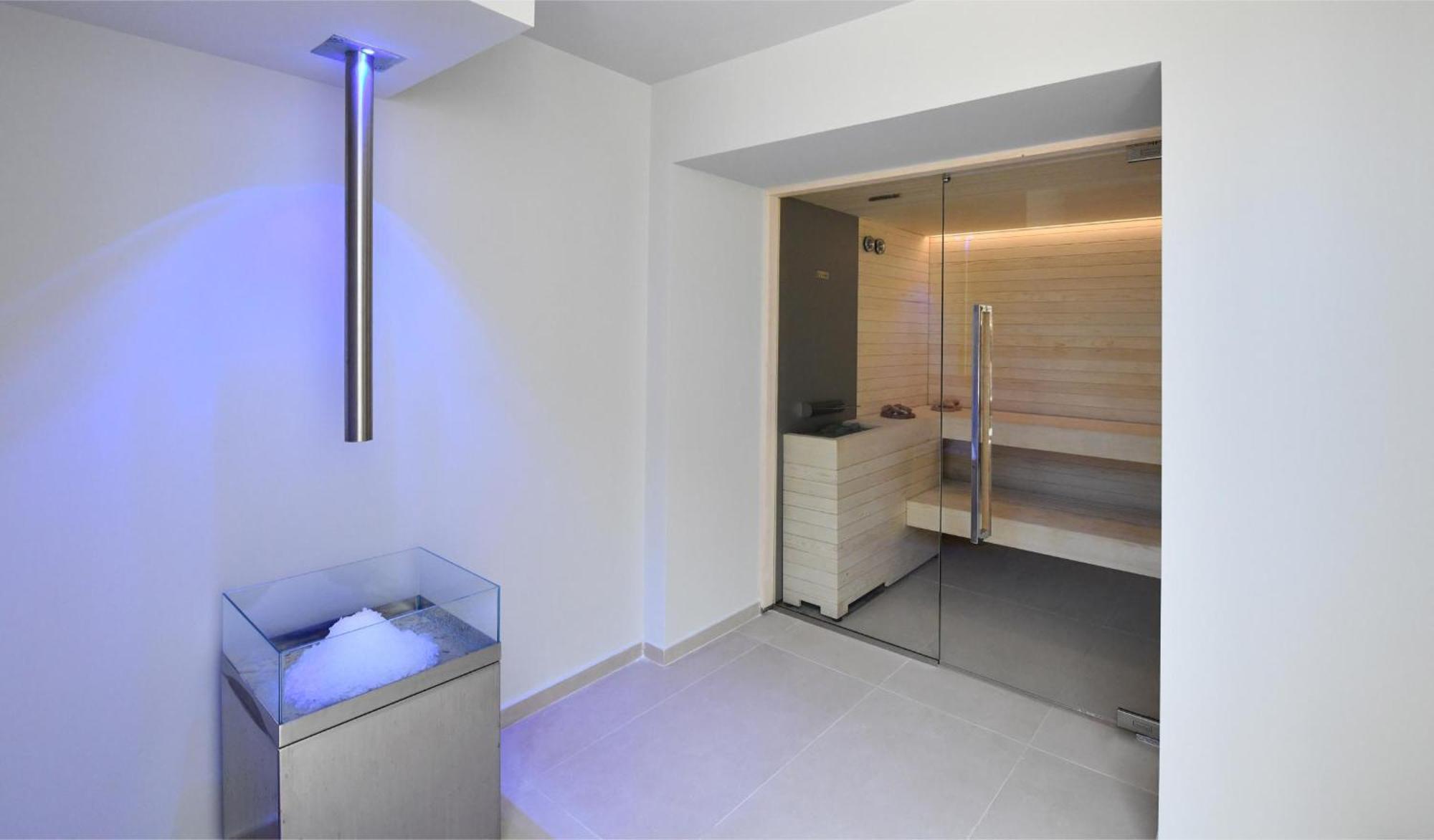 Royal Pearl Island Chios Hotel And Spa Bagian luar foto